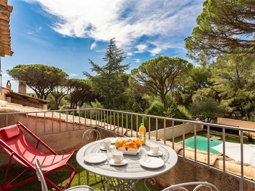 Holiday Home/Apartment - 4 persons -  - Saint-Tropez - 83580