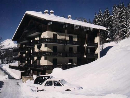 Holiday Home/Apartment - 4 persons -  - 74390 - Chatel