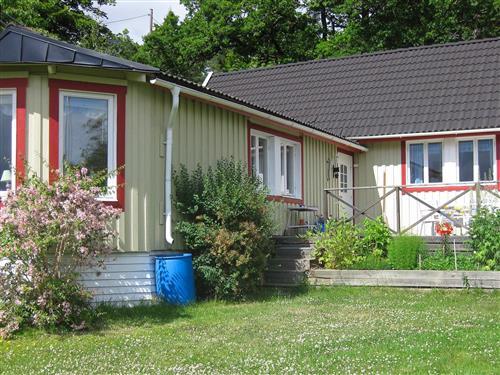 Semesterhus/Semesterlägenhet - 6 personer -  - Tureholms Väg - Färingsö - 17975 - Skå