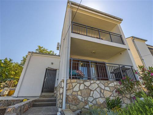 Holiday home - 8 persons -  - Novi Vinodolski/Klenovica - 51252