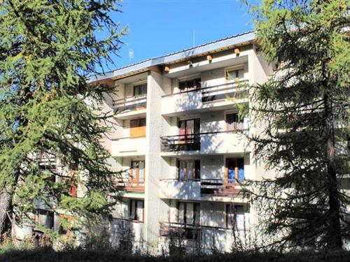 Holiday Home/Apartment - 6 persons -  - 05560 - Vars