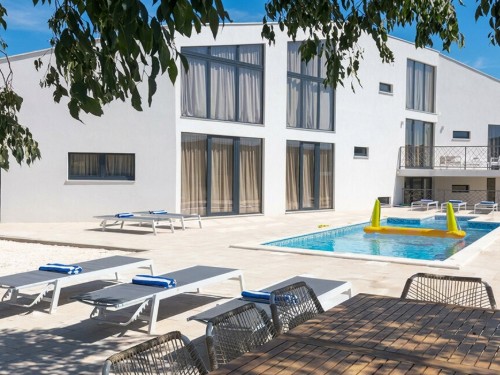 Holiday home - 8 persons -  - Jakelici - Sibenik-Drnis - 22320 - Pakovo Selo