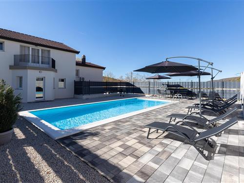 Fritidshus - 9 personer -  - Ulica dr. Ante Starcevica - Makarska-Lovrec - 21256 - Imotski