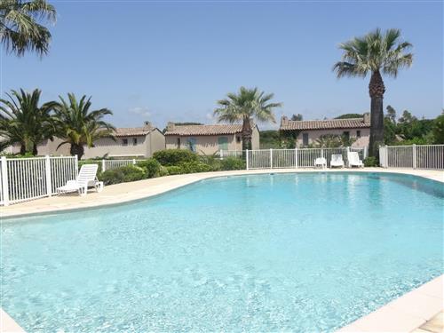 Holiday Home/Apartment - 4 persons -  - Saint-Tropez - 83580