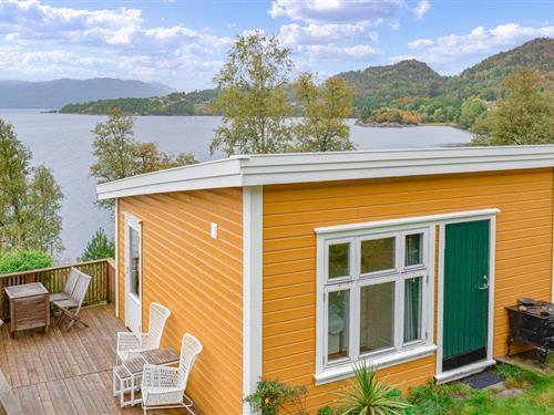 Sommerhus - 4 personer -  - Strondavegen - Skånevik/Etne - 5593 - Skånevik