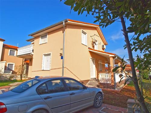 Holiday Home/Apartment - 4 persons -  - Mala Vala 249 (44.9096347, - 52212 - Valbandon