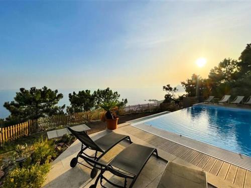 Ferienhaus - 11 Personen -  - 83530 - Saint Raphael