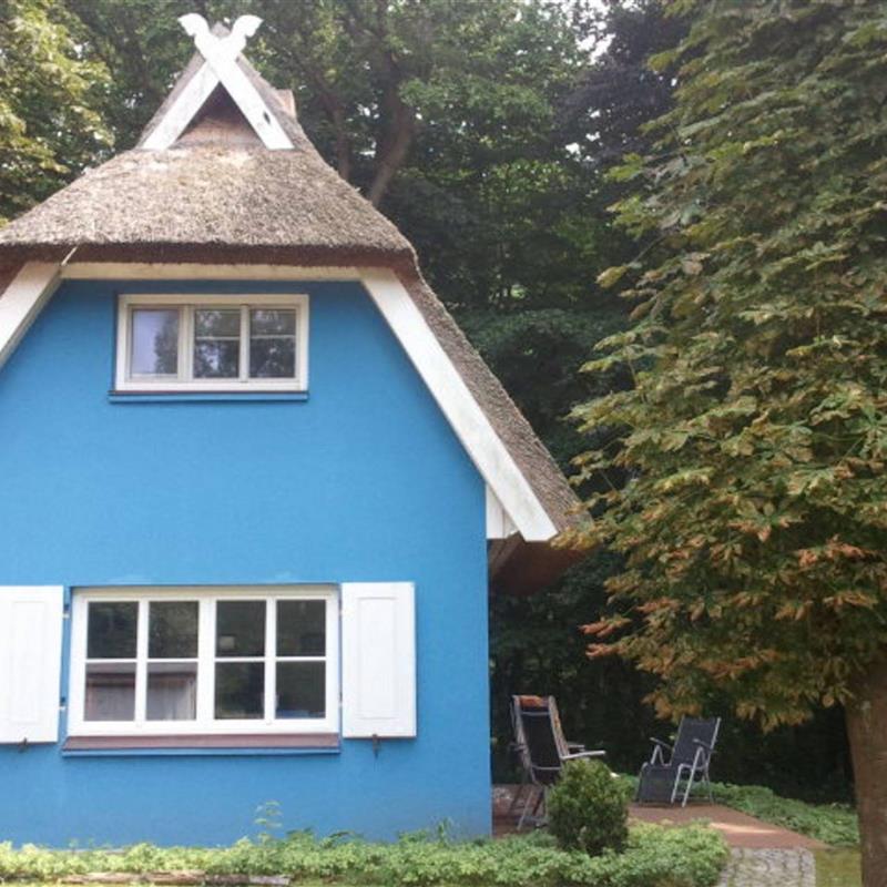 Sommerhus - 3 personer -  - Dorfstraße - 18347 - Ahrenshoop