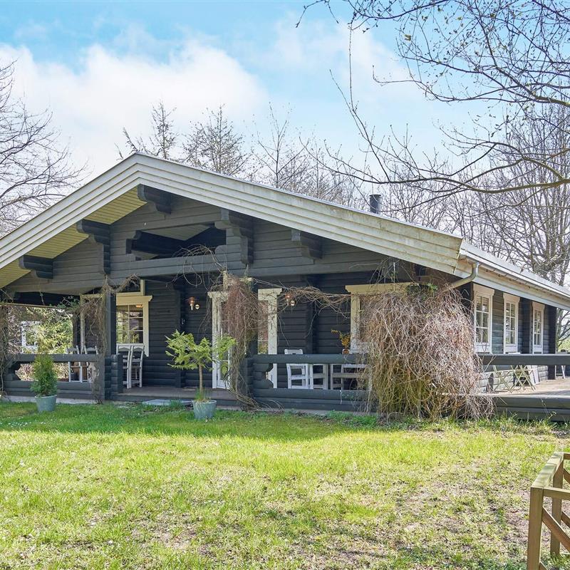 Sommerhus - 6 personer -  - Sahara - Sorthat/Muleby - 3700 - Rønne