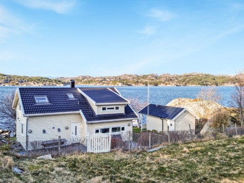 Holiday home - 8 persons -  - Skadbergstrondveien - Eigerøy/Egersund - 4374 - Egersund