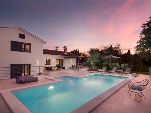 Sommerhus - 8 personer -  - Vinez - Labin-Vinez - 52220 - Vinez