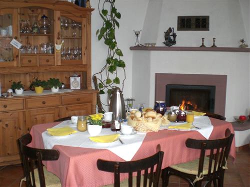 Holiday Home/Apartment - 3 persons -  - Bahnhofstrasse - 97956 - Werbach