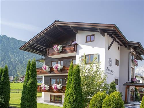 Holiday apartment - 2 persons -  - Karwendelstraße - 6213 - Pertisau