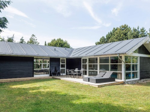 Sommerhus - 10 personer -  - Wiesesmindevej - Marielyst - 4873 - Væggerløse