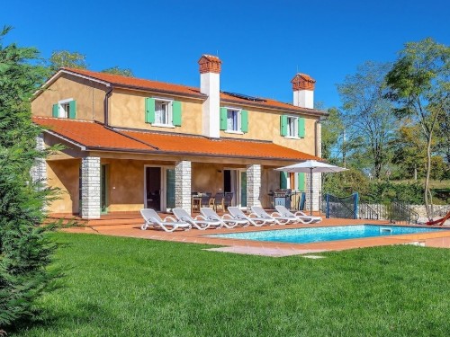 Villa - 8 personer -  - 52231 - Nedescina