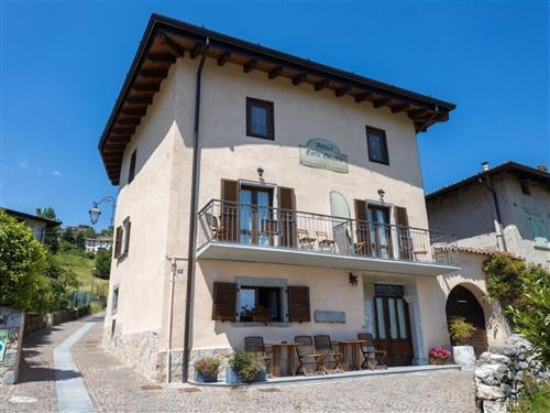 Holiday apartment - 7 persons -  - Limone Sul Garda - 25010