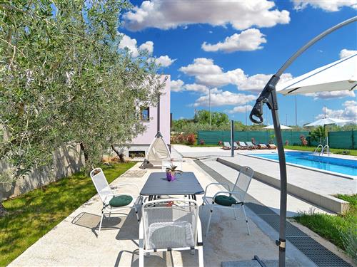 Holiday home - 6 persons -  - Pula/Banjole - 52100