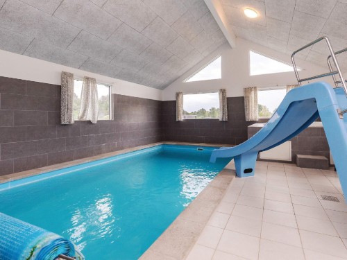 Sommerhus - 24 personer -  - Fiskekrogen - Råbylille - 4780 - Stege