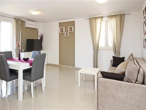 Sommerhus - 2 personer -  - Baška - 51523 - Baška