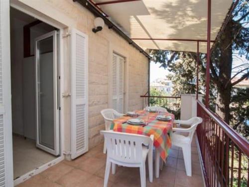 Holiday Home/Apartment - 5 persons -  - 21400 - Supetar