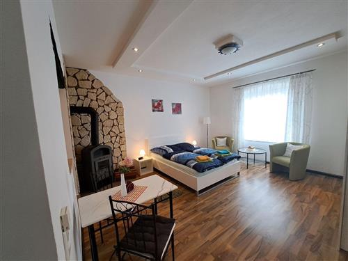 Ferienwohnung - 3 Personen -  - Am Anger - 17192 - Schloen