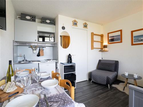 Holiday Home/Apartment - 4 persons -  - Les Menuires - 73440