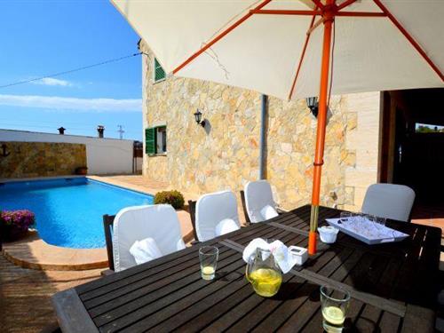 Holiday Home/Apartment - 8 persons -  - 07610 - Ca´N Pastilla