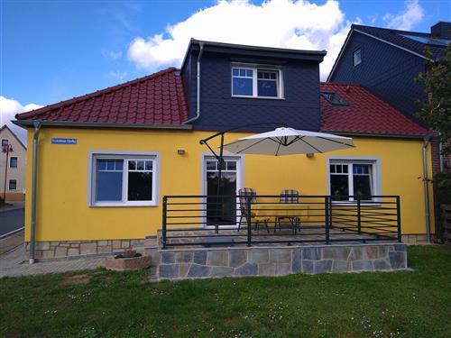 Holiday Home/Apartment - 6 persons -  - Dietrichsroda - 06632 - Balgstädt