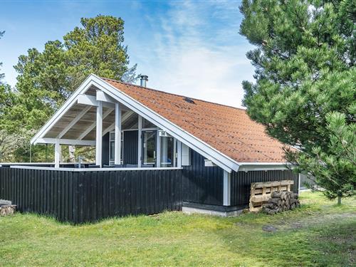 Holiday Home/Apartment - 6 persons -  - Kræmmervej - Vejers Nordøst - 6853 - Vejers Strand