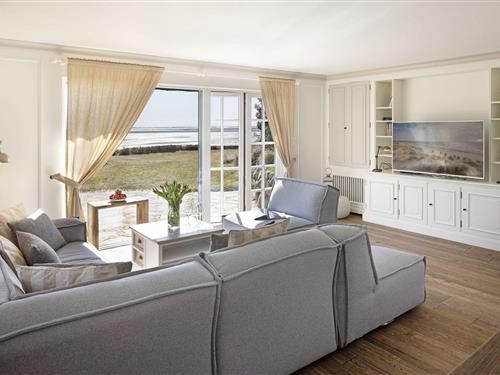 Holiday home - 4 persons -  - Süderheidetal - 25992 - List