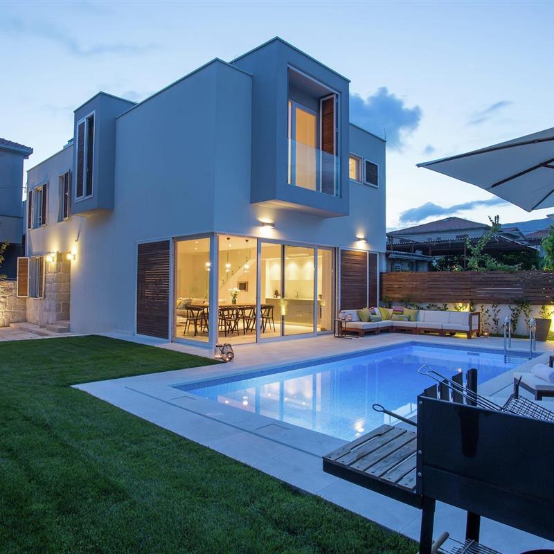 Villa - 8 personer -  - 21216 - Kastel Stari