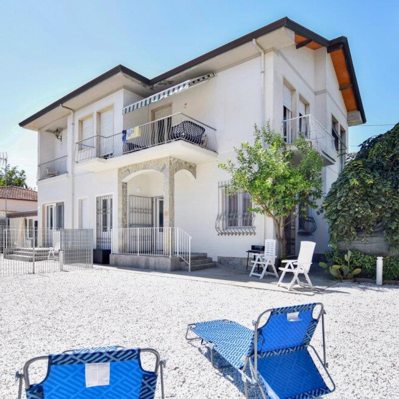 Ferielejlighed - 8 personer -  - Via Forlanini - 55041 - Lido Di Camaiore