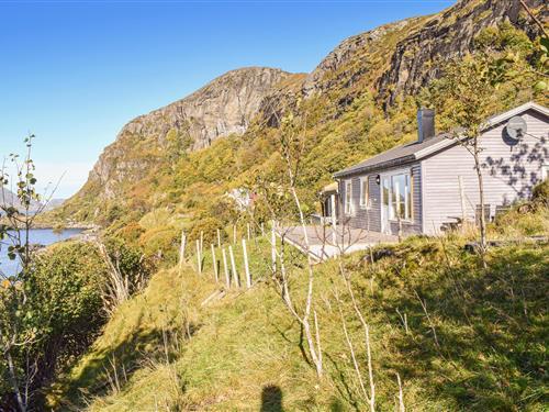 Sommerhus - 8 personer -  - Valvikveien - Tansøy/Florø - 6919 - Tansøy