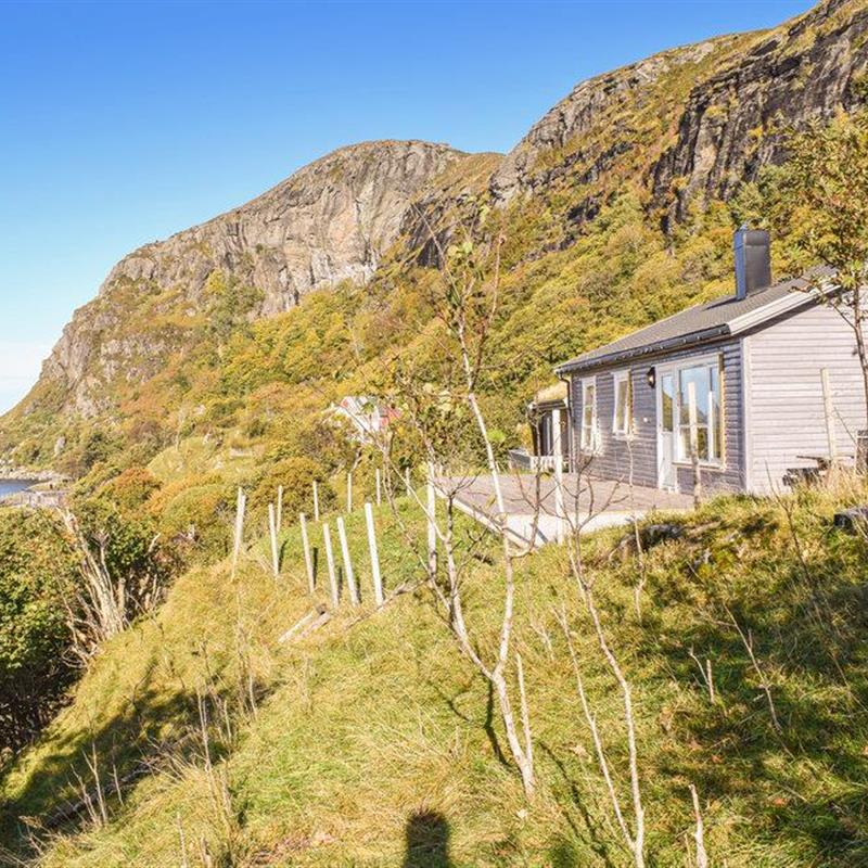 Sommerhus - 8 personer -  - Valvikveien - Tansøy/Florø - 6919 - Tansøy