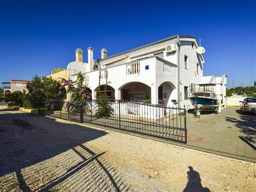 Ferieleilighet - 4 personer -  - Brune Bušica 9b, Drage - 23211 - Pakostane