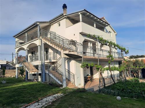 Holiday apartment - 3 persons -  - Dubrovacka - 23211 - Pakostane