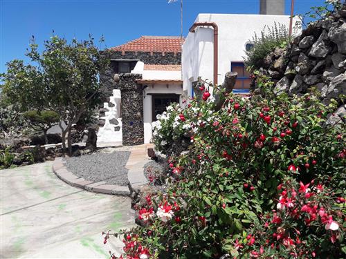 Holiday Home/Apartment - 5 persons -  - CAMINO CASAS DEL MONTE - VALVERDE - Erese