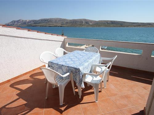 Holiday Home/Apartment - 5 persons -  - Kustici - 53296 - Kustici