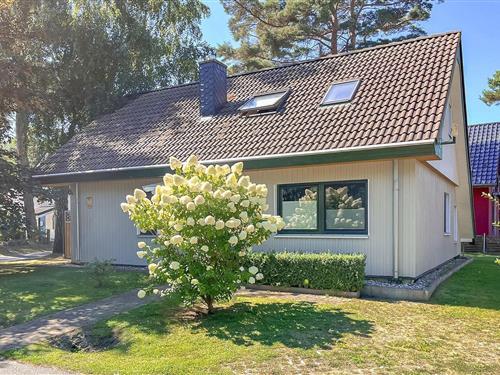 Holiday Home/Apartment - 4 persons -  - Am Pruchtener Weg - 18356 - Bodstedt