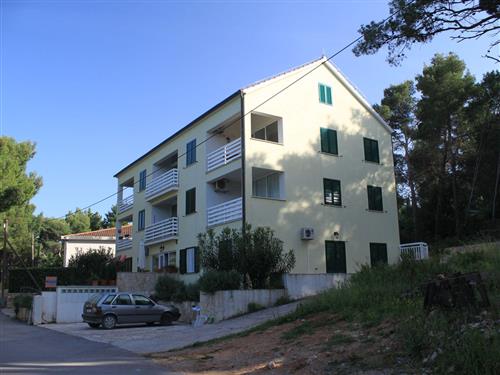 Ferieleilighet - 4 personer -  - Vitarnja b.b. - 21465 - Jelsa