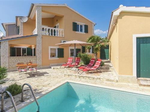 Sommerhus - 8 personer -  - 52464 - Kastelir-Labinci