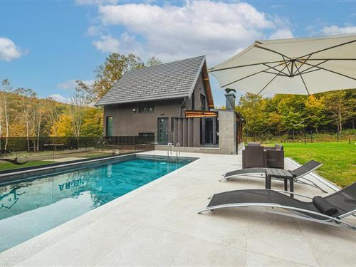 Holiday home - 8 persons -  - Novo Zvecevo - Pozega-Novo Zvecevo - 34320 - Novo Zvecevo