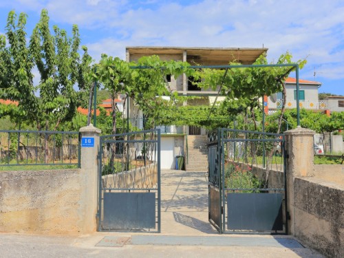 Holiday apartment - 6 persons -  - Put kupinice - 21226 - Vinisce