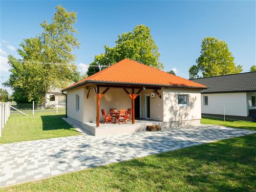 Sommerhus - 6 personer -  - Keszthely/Balatonkeresztur - 8648