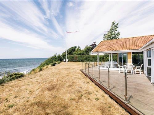 Sommerhus - 8 personer -  - Dovreåsvej - 3700 - Rønne