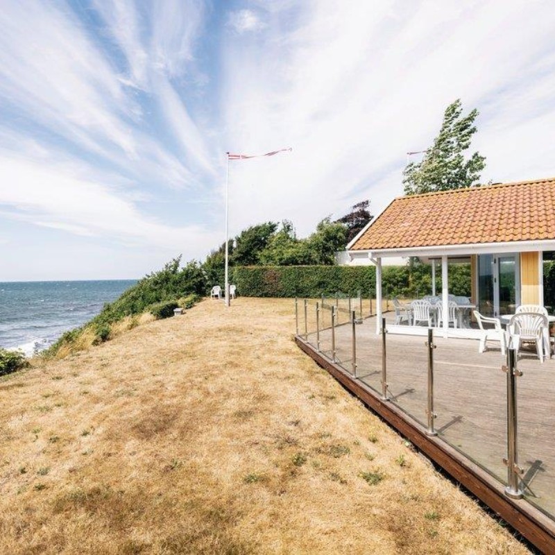 Sommerhus - 8 personer -  - Dovreåsvej - 3700 - Rønne
