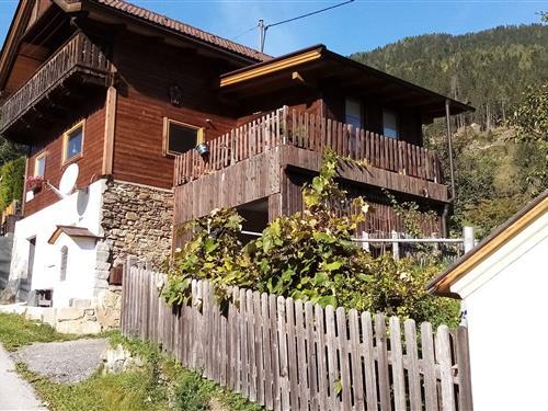Holiday Home/Apartment - 4 persons -  - 9833 - Rangersdorf