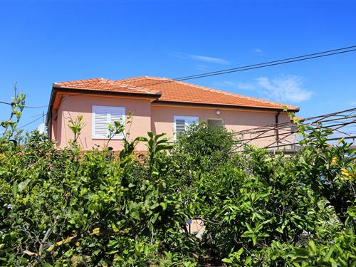 Holiday Home/Apartment - 3 persons -  - Sreser - 20246 - Sreser