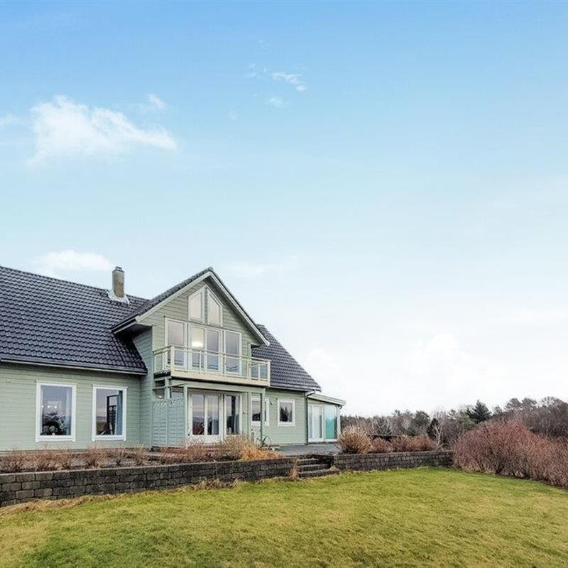 Sommerhus - 10 personer -  - Straumavegen - Viksefjorden/Sveio - 5550 - Sveio