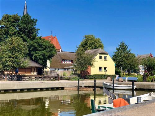 Ferielejlighed - 3 personer -  - Hafenstraße - 18347 - Wustrow